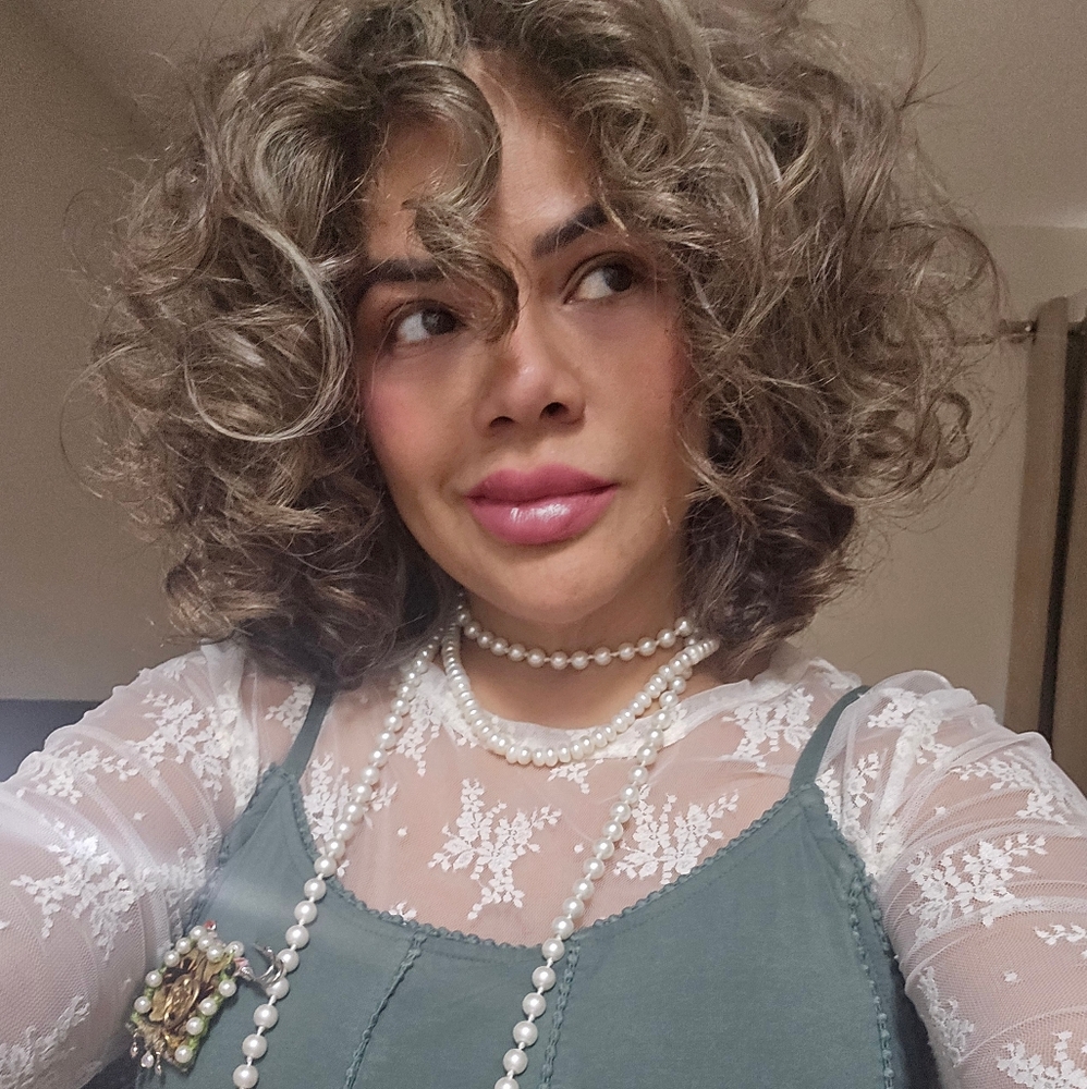 Meet your Posher, Marisol